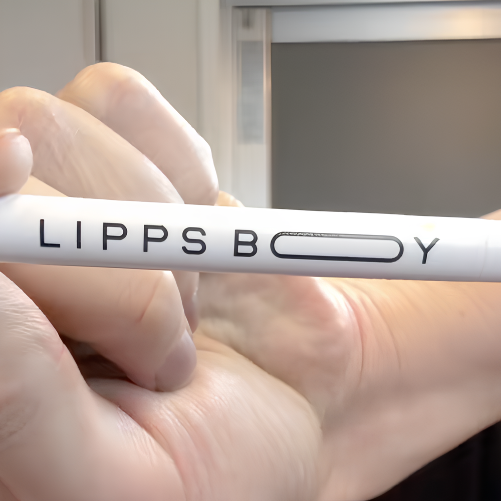 LIPPSBOY アイブローペンシル