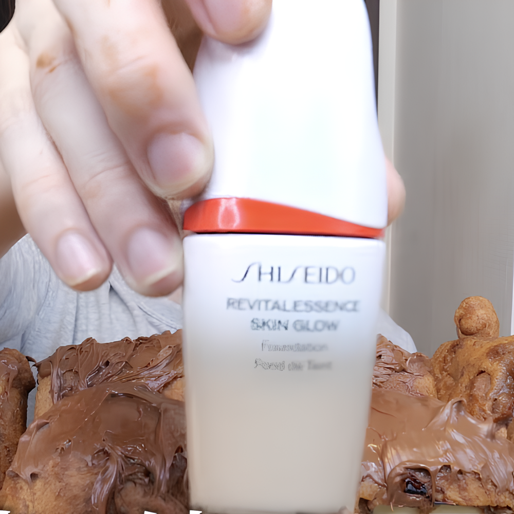 SHISEIDO エッセンス スキングロウ ファンデーション 330