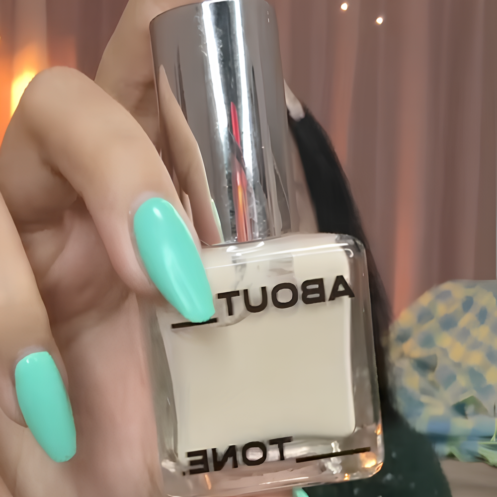 ABOUT TONE スキンレイヤー フィットファンデーション