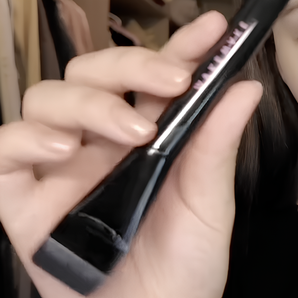 WAKEMAKE ハローキティ スパチュラワイドファンデーションブラシ