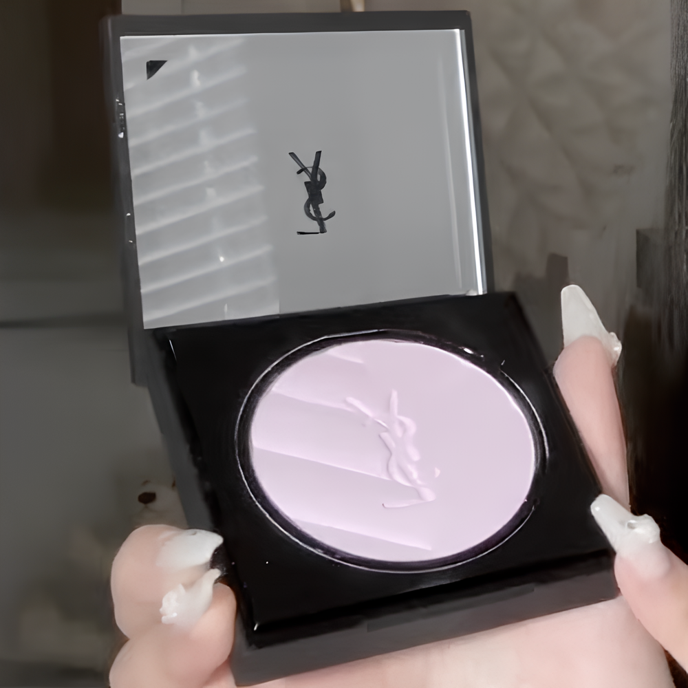 YVES SAINT LAURENT BEAUTE オールアワーズ ハイパールミナイザー 69 ラベンダーラスト