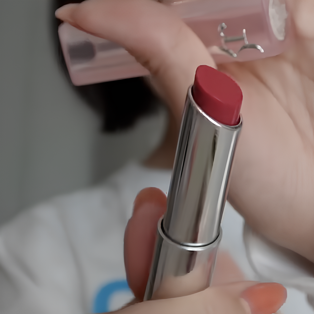 Dior アディクトリップグロウ 074