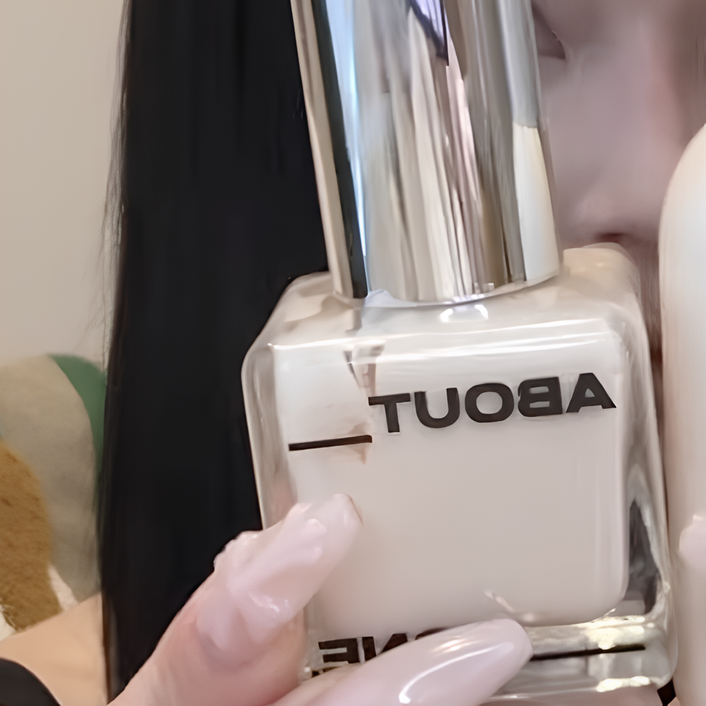 ABOUT TONE スキンレイヤーフィット ファンデーション 19 FAIR